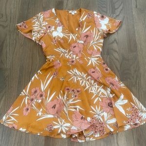 Size 2 cute dress from Express. Never worn